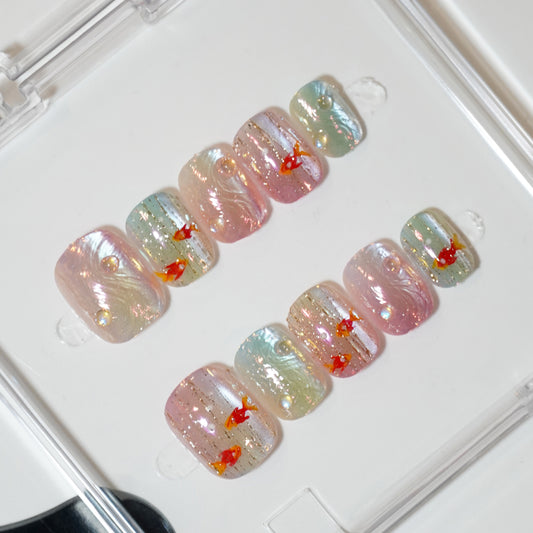 Hand-painted Koi Giltter Short Square Nails
